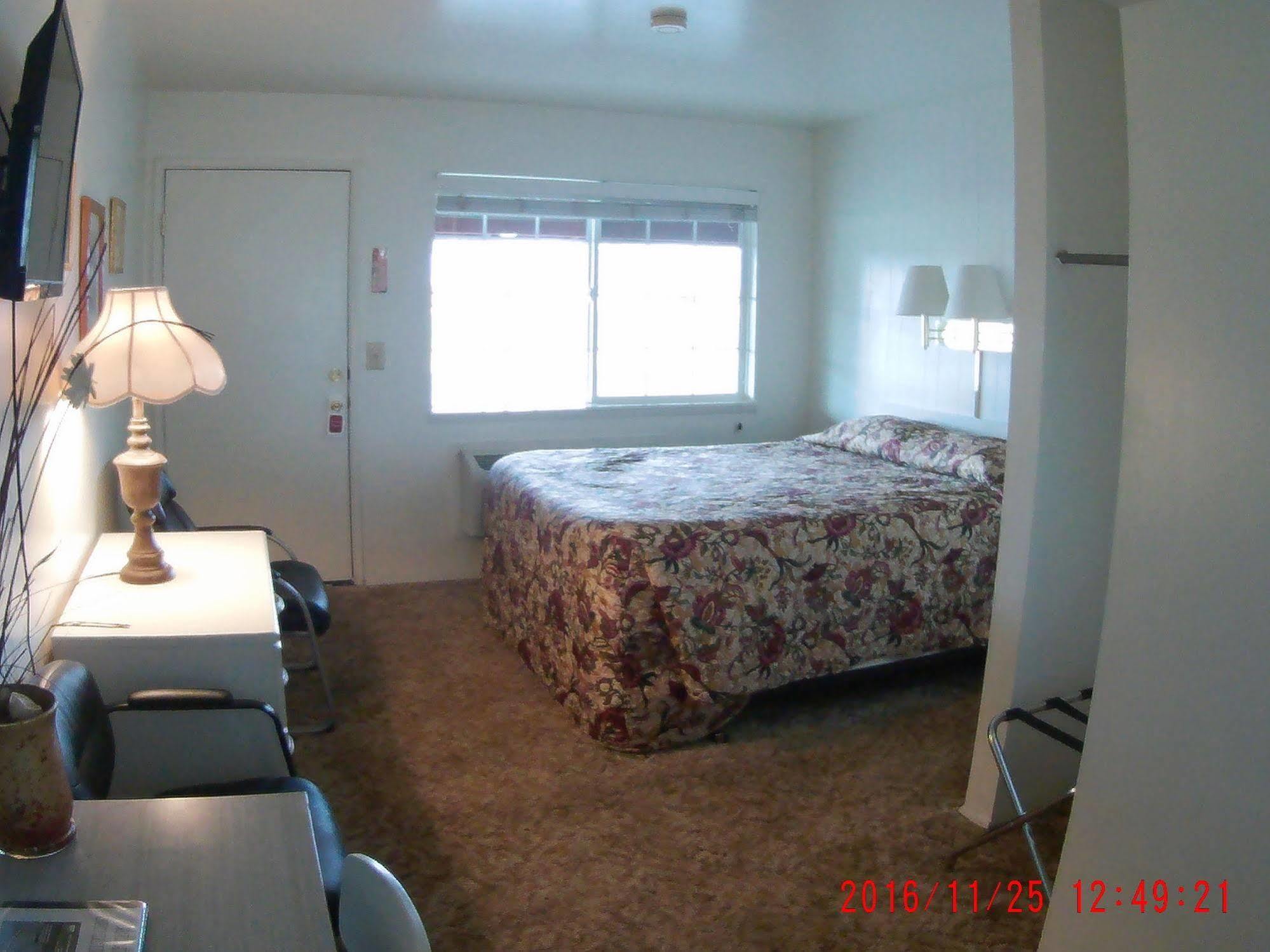 Rim Rock Motel Alturas Kültér fotó