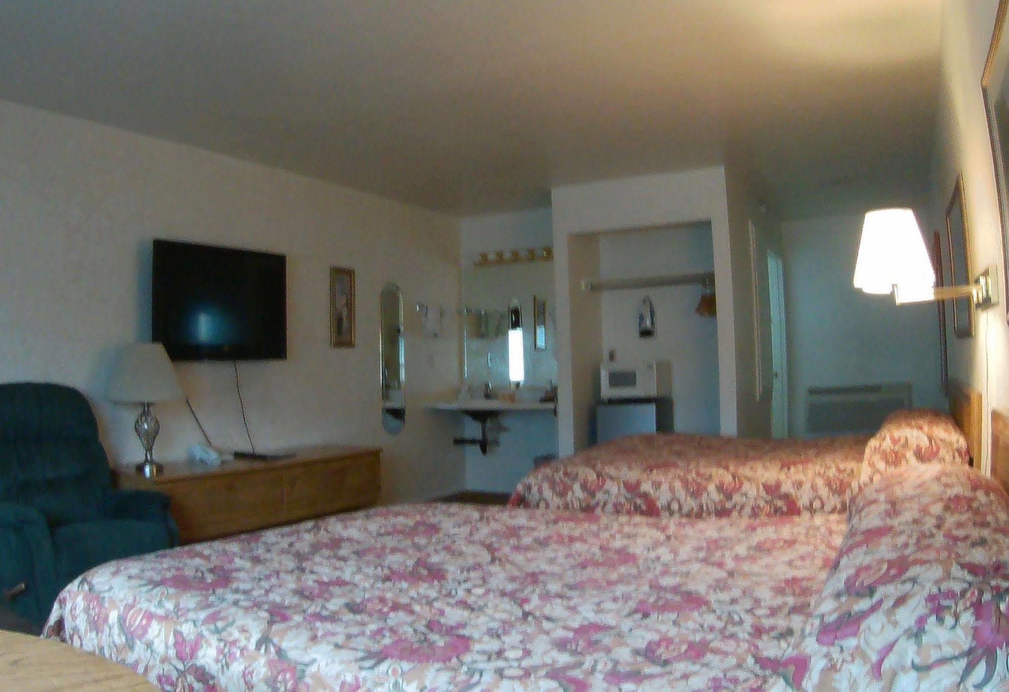 Rim Rock Motel Alturas Kültér fotó