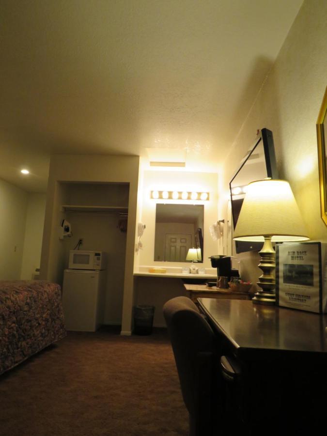 Rim Rock Motel Alturas Kültér fotó